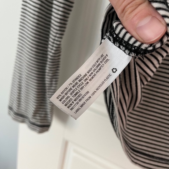 Universal Threads Striped Long Sleeve Shirt - Picture 4 of 4